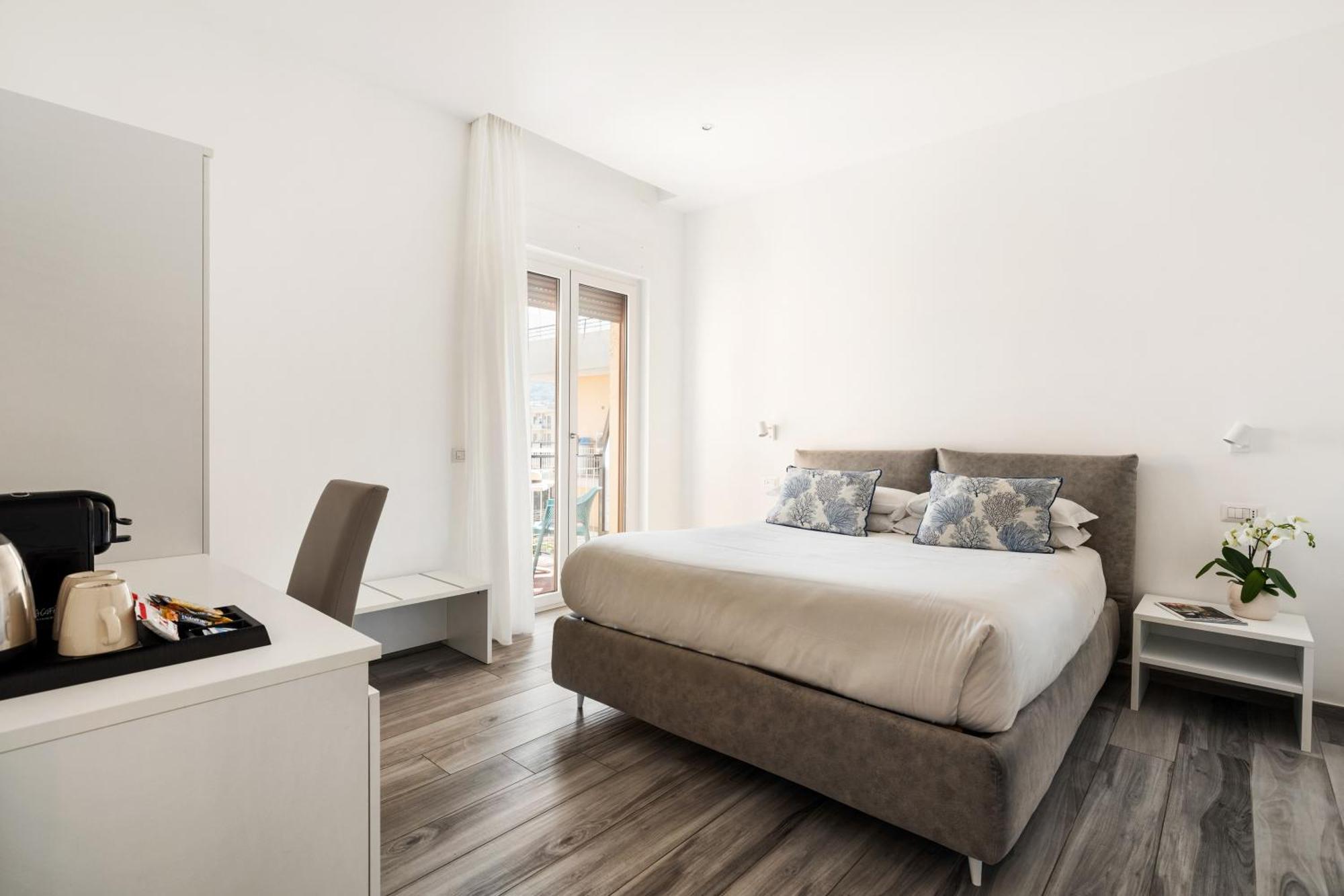 Yourhome - Maison Degli Aranci ソレント エクステリア 写真